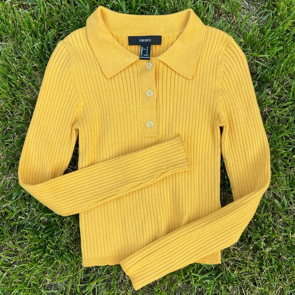 YELLOW RIBBED TIGHT FITTING FOREVER 21 LONG SLEEVE